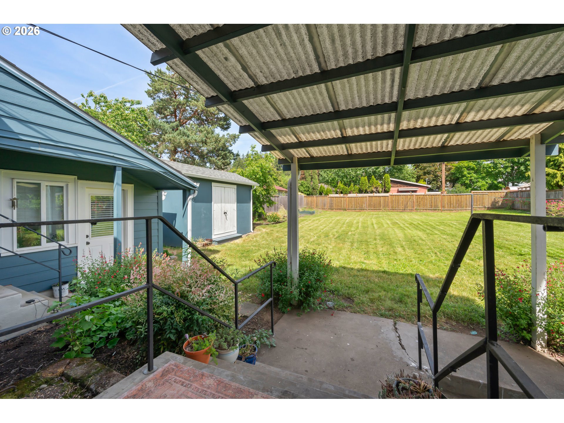 2661 Harris Street Eugene, OR 97405 - Photo 39 of 48