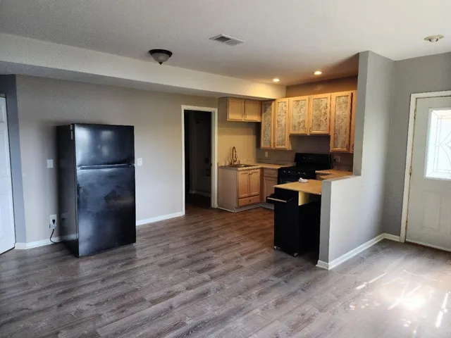 $799,900 | 31300 Oasis Road, Center City, MN 55012