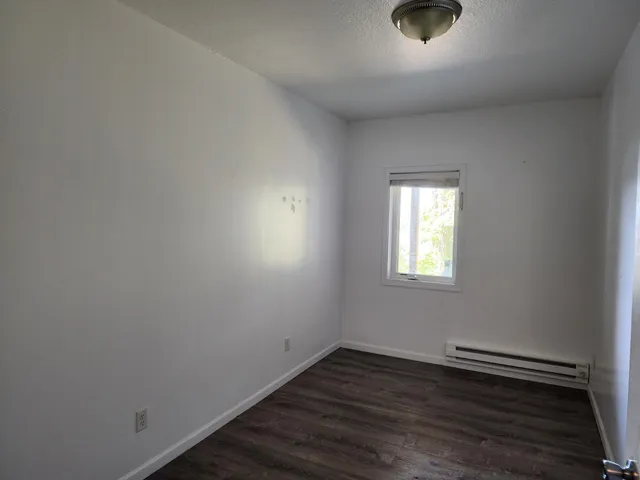 $799,900 | 31300 Oasis Road, Center City, MN 55012