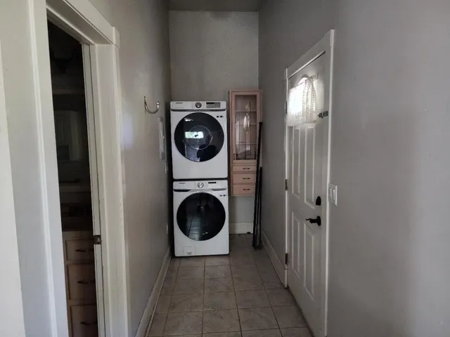 $799,900 | 31300 Oasis Road, Center City, MN 55012