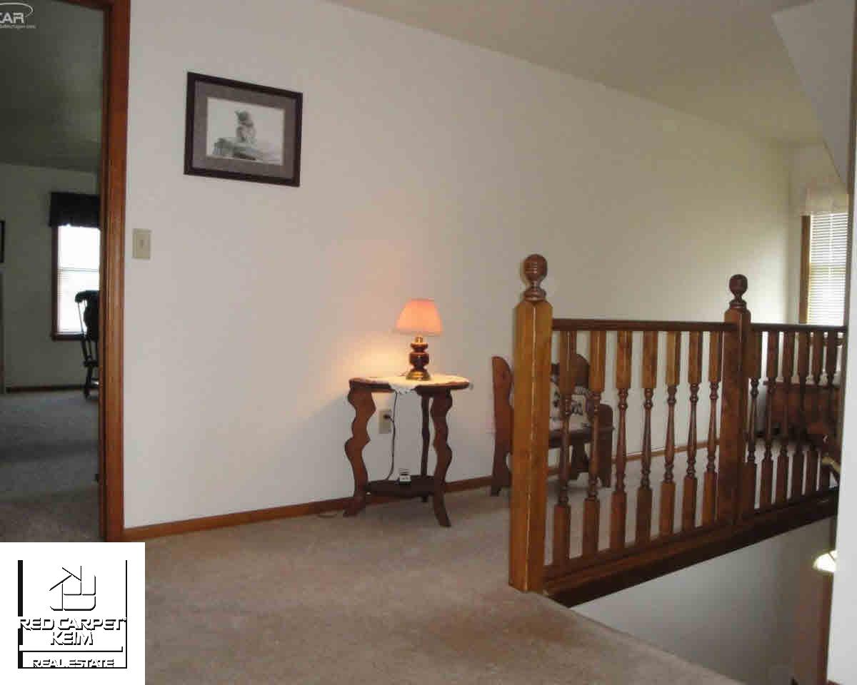 10414 East Bristol Road Davison, MI 48423 - Photo 8 of 29 21350469-7.JPG