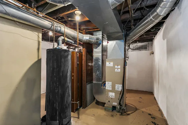 a view of an entryway