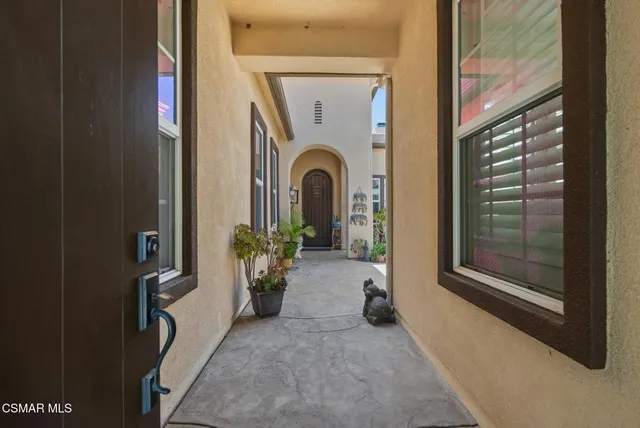 $1,659,999 | 27003 Cliffie Way, Canyon Country, CA 91387