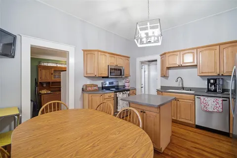 $385,000 | 1201 West Reynolds Street, Plant City, FL 33563
