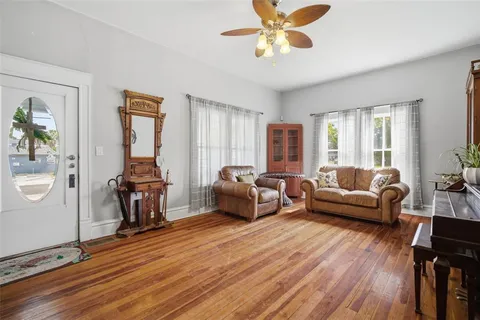 $385,000 | 1201 West Reynolds Street, Plant City, FL 33563