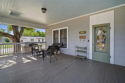 $385,000 | 1201 West Reynolds Street, Plant City, FL 33563