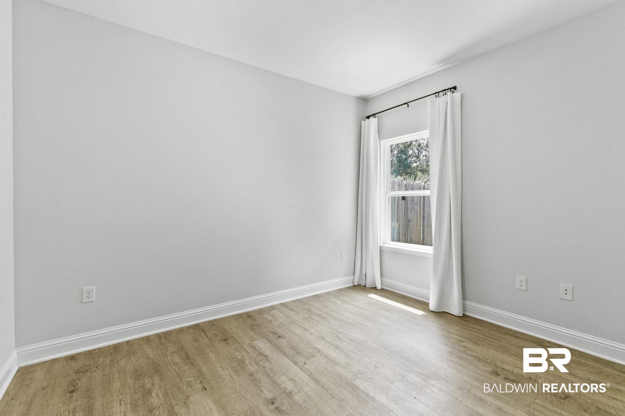 705 Calibre Street Fairhope, AL 36532 - Photo 32 of 86