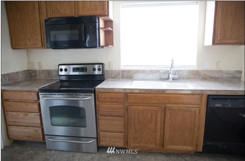 7546 Dick Road Northeast Moses Lake, WA 98837 - Photo 10 of 11 Gallery Image 10