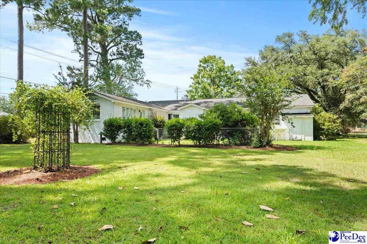 1174 Berkeley Avenue Florence, SC 29505 - Photo 32 of 36 Gallery Image 32