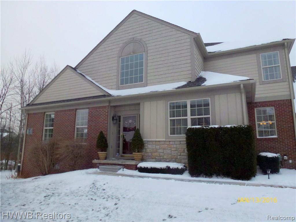 3709 Windingbrook Circle, Unit 85 Rochester Hills, MI 48309 - Photo 1 of 39