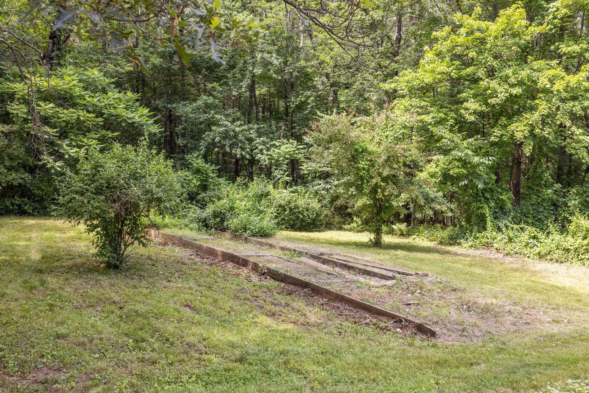 355 NW Road Canterbury, NH 03224 - Photo 4 of 40