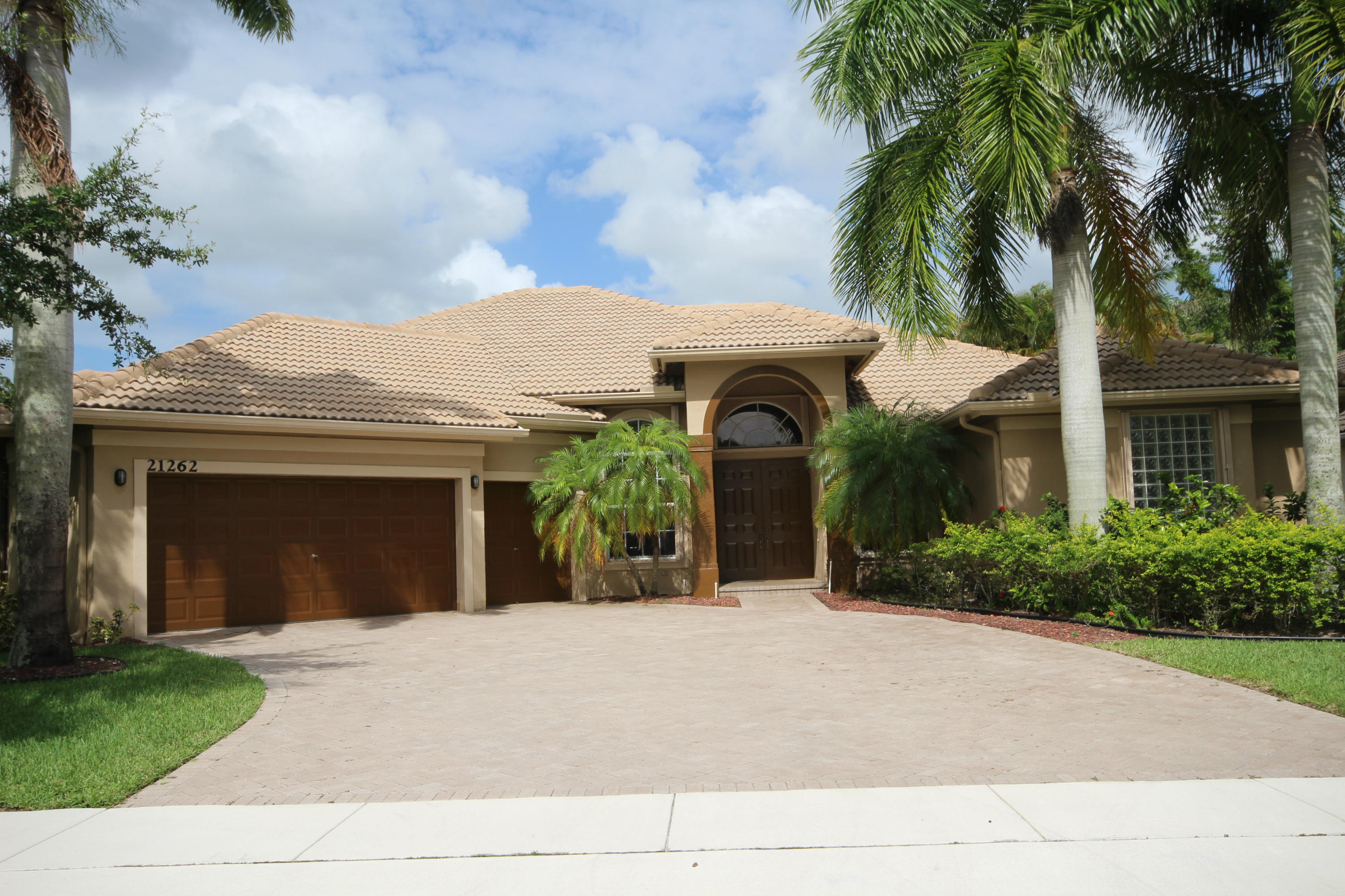 21262 Falls Ridge Way Boca Raton, FL 33428 - Photo 1 of 23 21262 Falls Ridge Way use