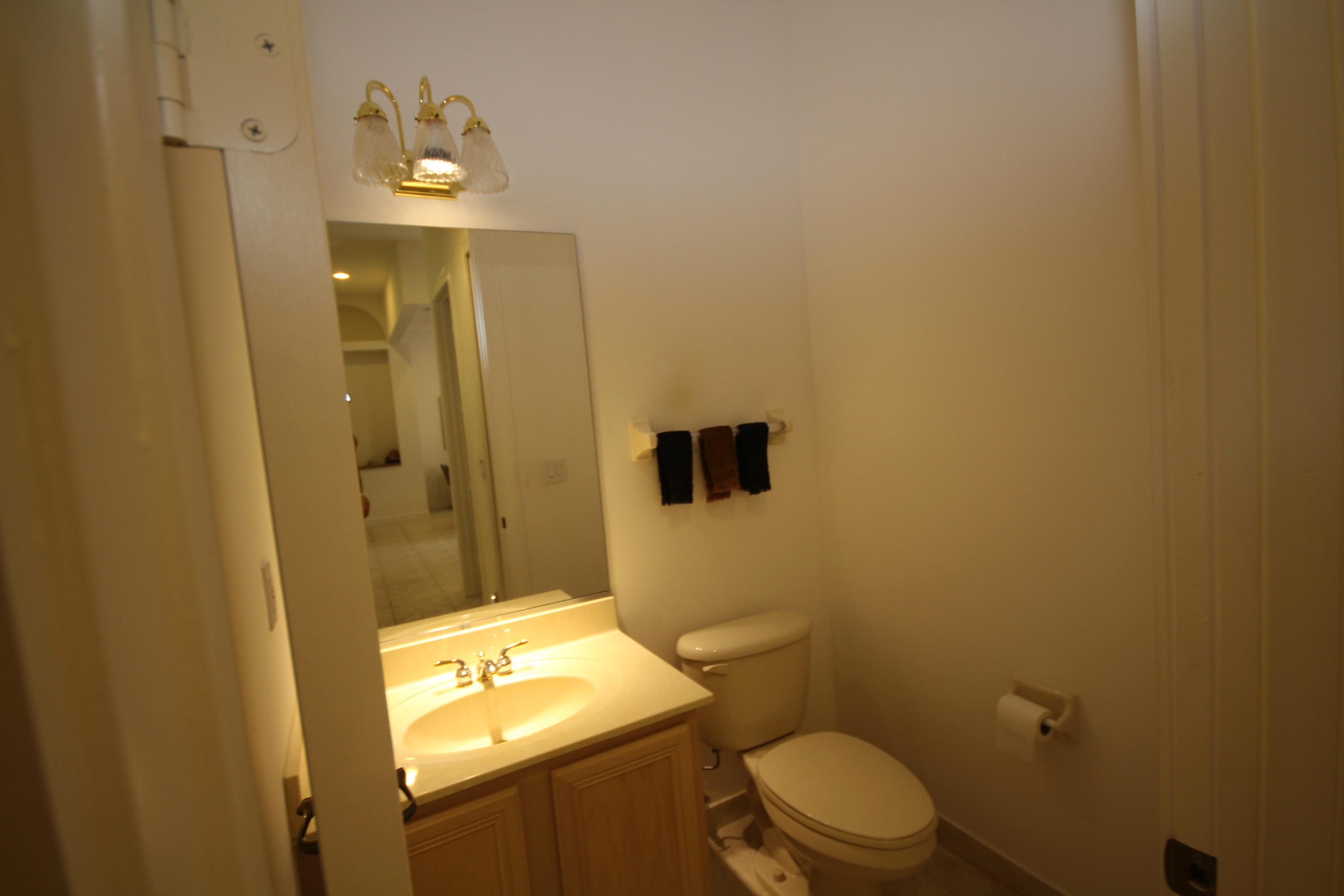 21262 Falls Ridge Way Boca Raton, FL 33428 - Photo 13 of 23 Guest BA