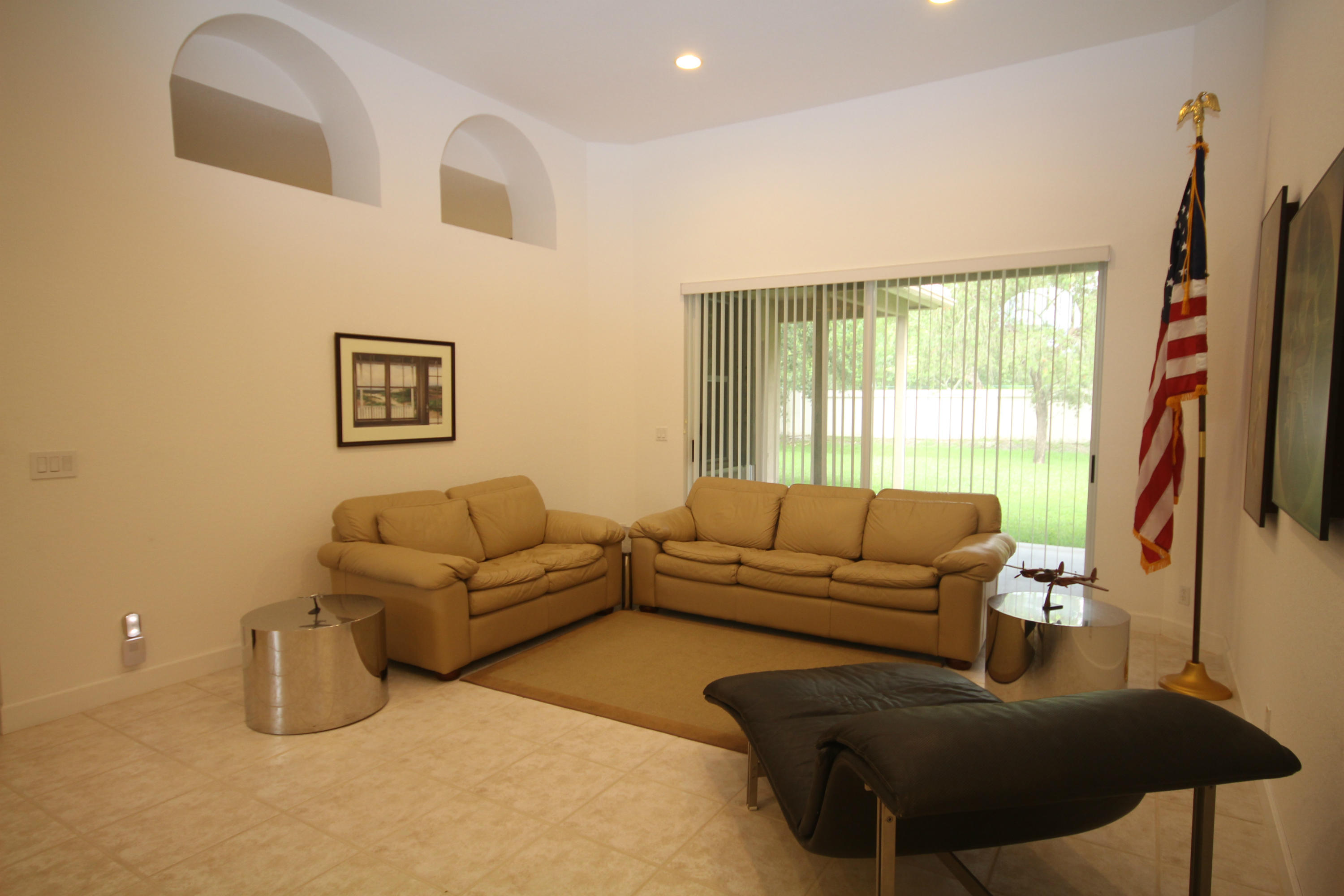 21262 Falls Ridge Way Boca Raton, FL 33428 - Photo 2 of 23 liv