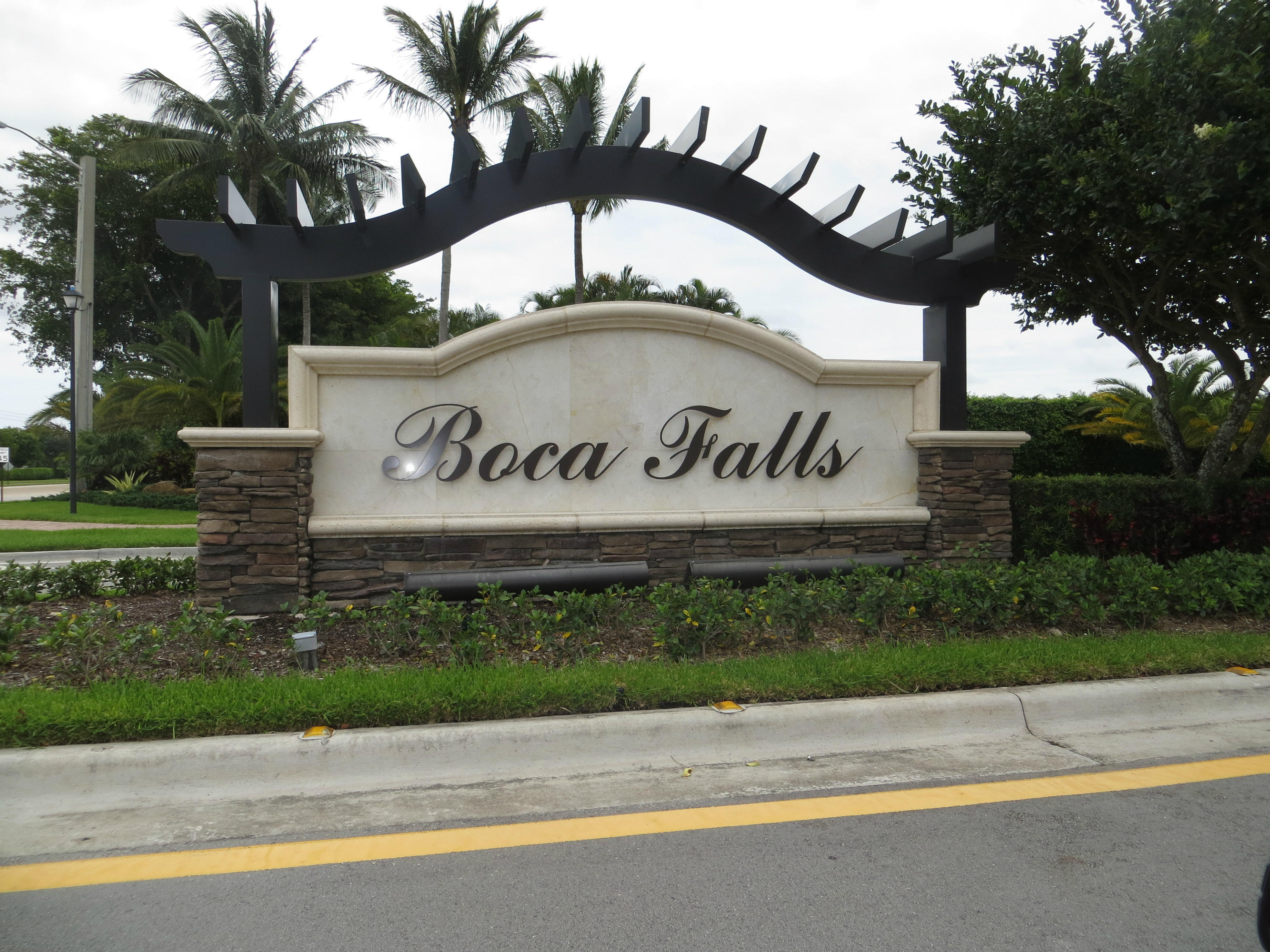 21262 Falls Ridge Way Boca Raton, FL 33428 - Photo 23 of 23 use this entrance pic