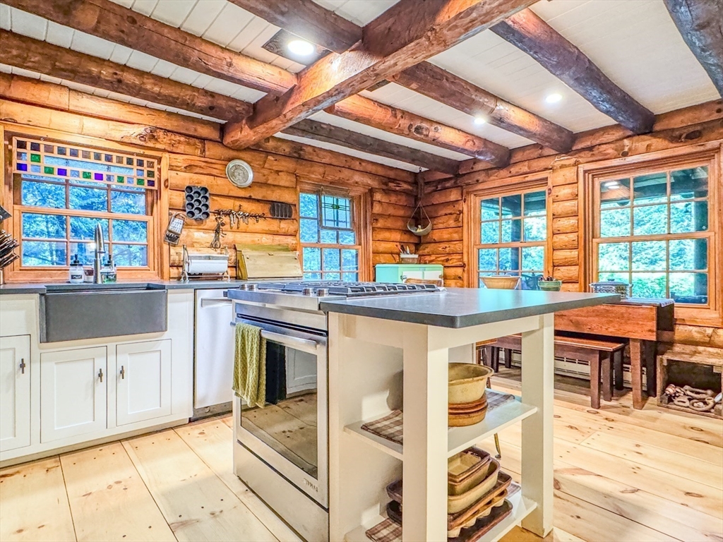 53 South Schoolhouse Road Leyden, MA 01301 - Photo 10 of 42