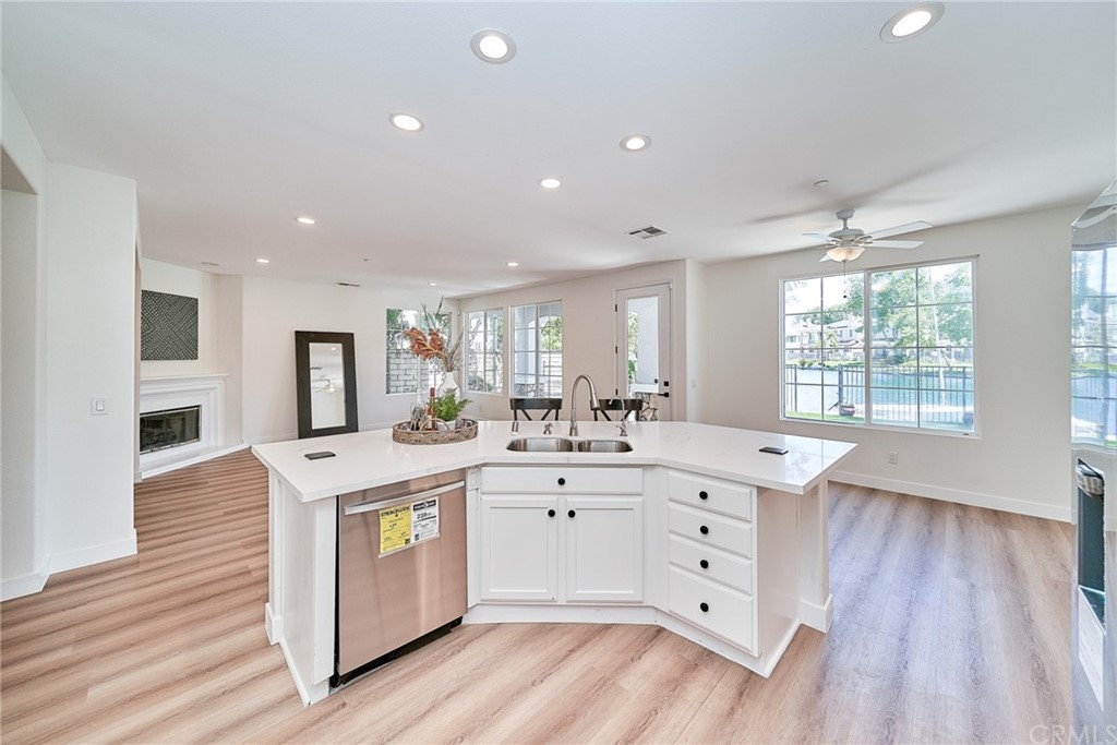 50 Lakeside Drive Buena Park, CA 90621 - Photo 30 of 69