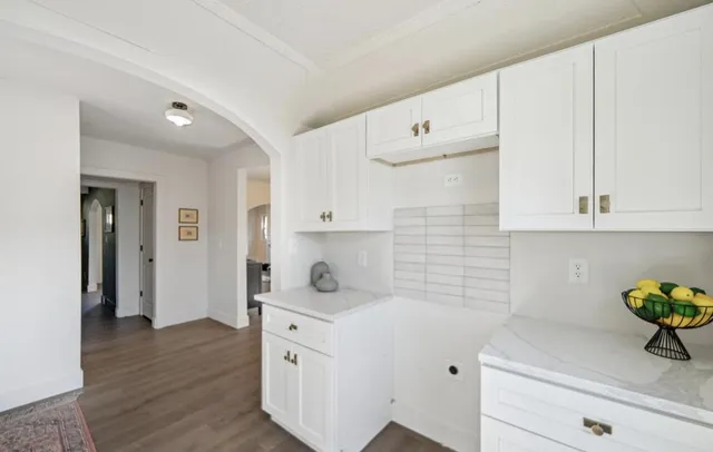 $2,500 | 18941 Santa Rosa Drive, Detroit, MI 48221