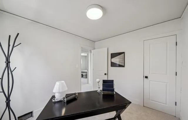 $2,500 | 18941 Santa Rosa Drive, Detroit, MI 48221