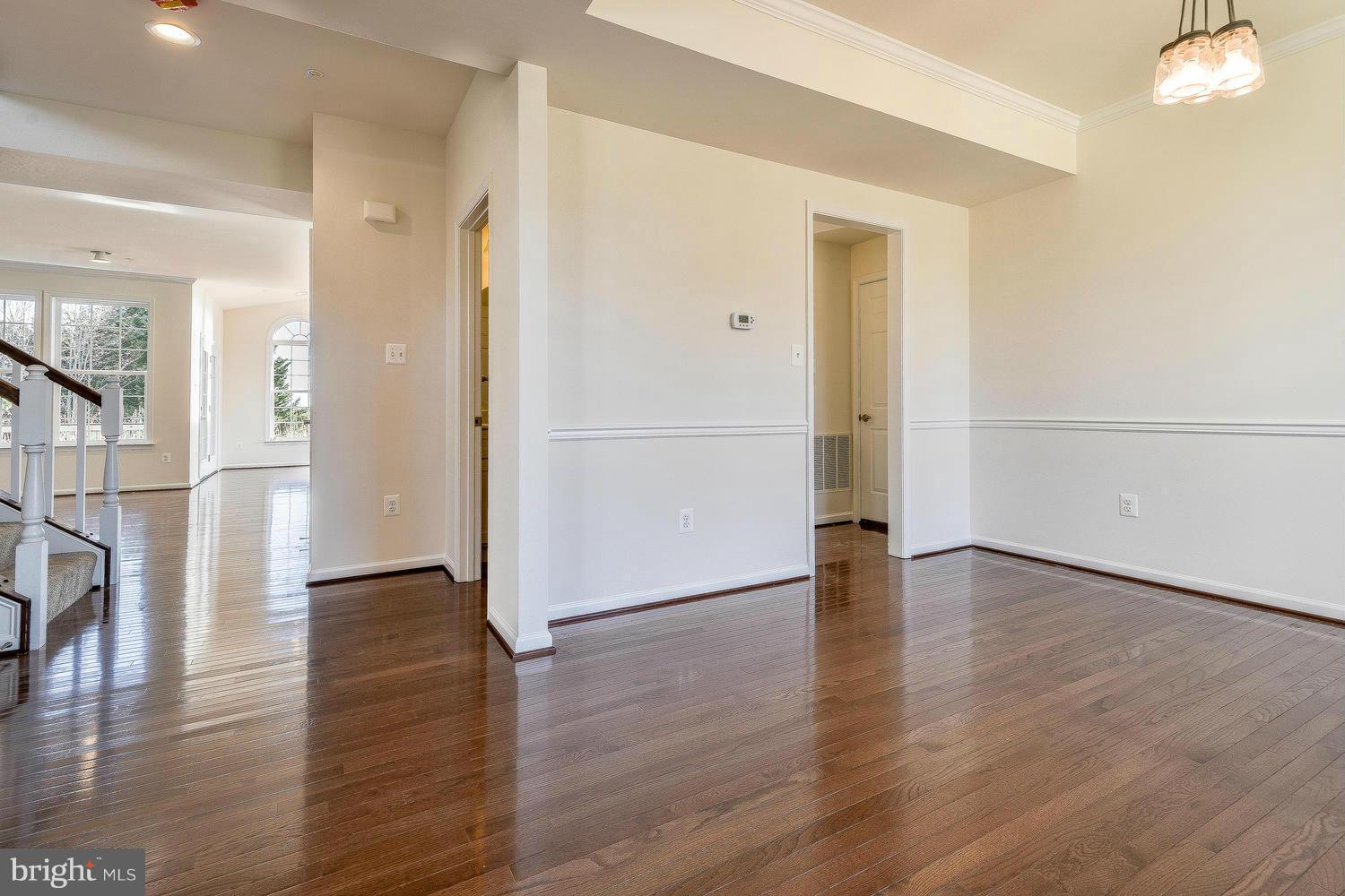 12330 Timber Grove Road Owings Mills, MD 21117 - Photo 16 of 30 Interior (General)