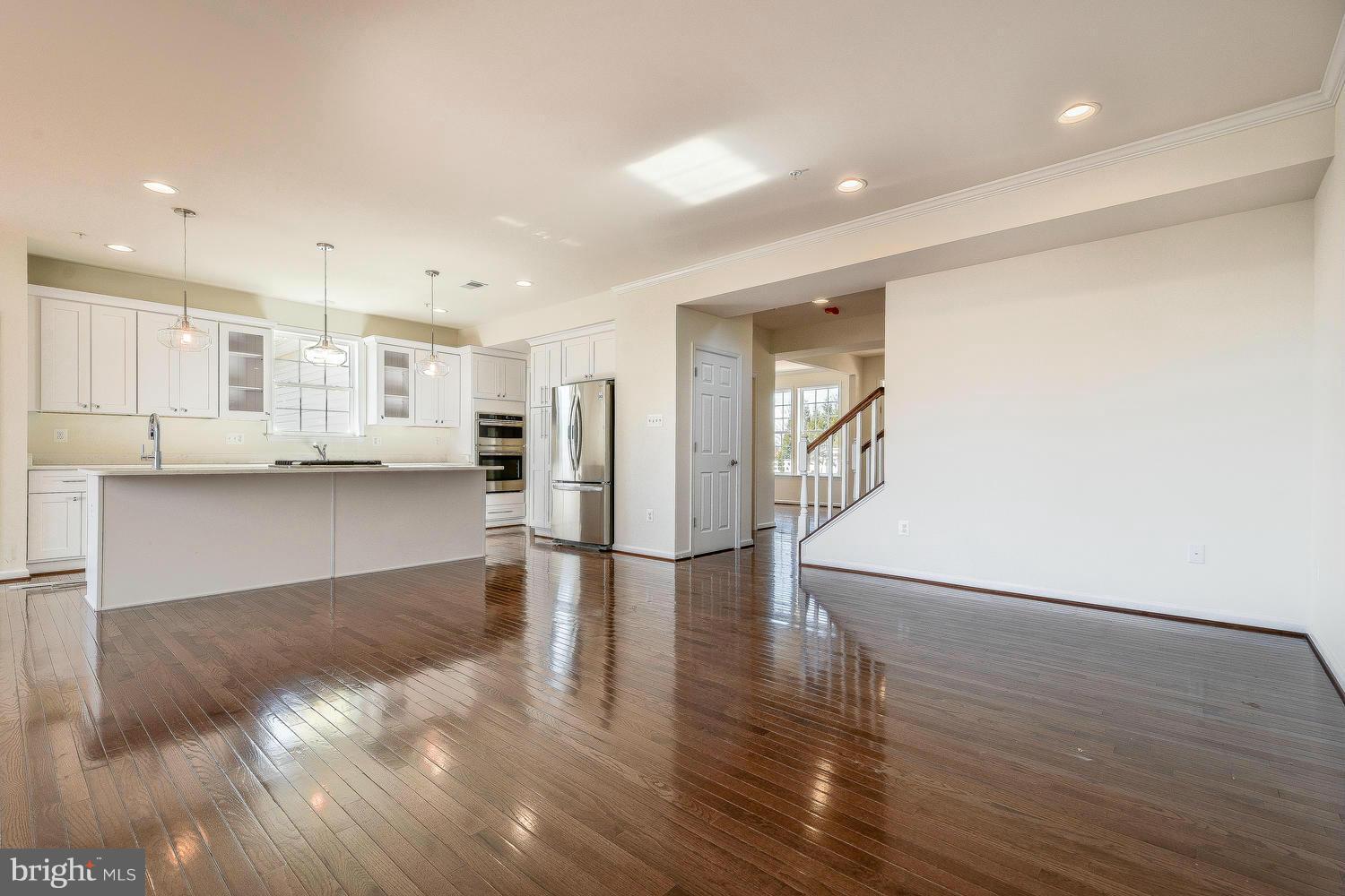 12330 Timber Grove Road Owings Mills, MD 21117 - Photo 22 of 30 Interior (General)