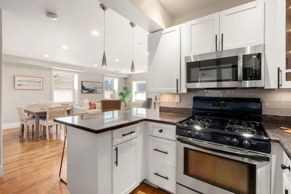 $619,000 | 120 West Seventh Street, Unit 102, Boston, MA 02127