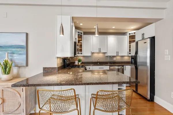 $619,000 | 120 West Seventh Street, Unit 102, Boston, MA 02127