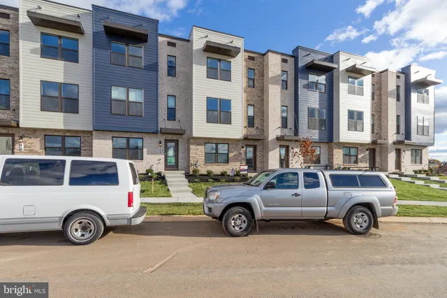a car parked in front of a building