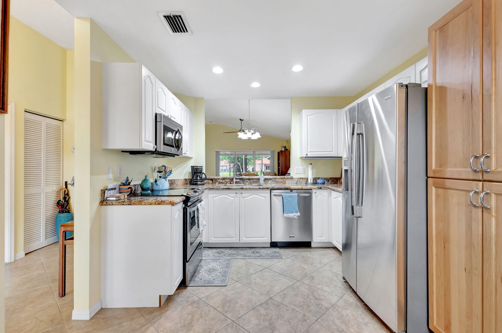 5205 Edenwood Road Riviera Beach, FL 33418 - Photo 17 of 77 10-web-or-mls-5D1A4447