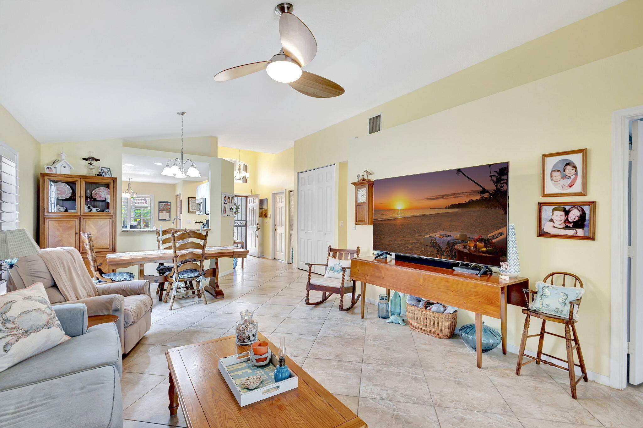 5205 Edenwood Road Riviera Beach, FL 33418 - Photo 10 of 77 25-web-or-mls-5D1A4622