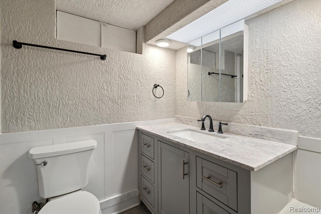 5150 Jackson Road Flint, MI 48506 - Photo 45 of 60