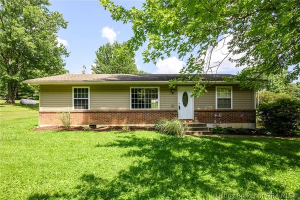 $230,000 | 2300 Henriott Road, Georgetown, IN 47122