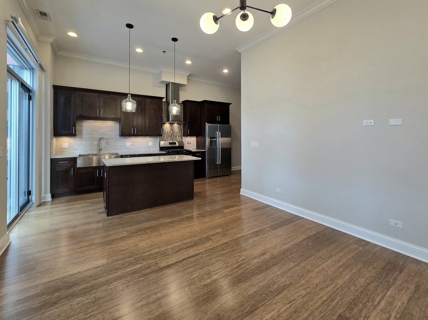 4 North Aberdeen Street, Unit 403 Chicago, IL 60607 - Photo 9 of 23