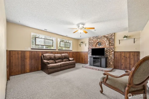 $590,000 | 20813 66th Avenue East, Spanaway, WA 98387