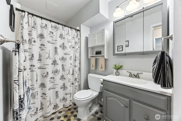 $590,000 | 20813 66th Avenue East, Spanaway, WA 98387