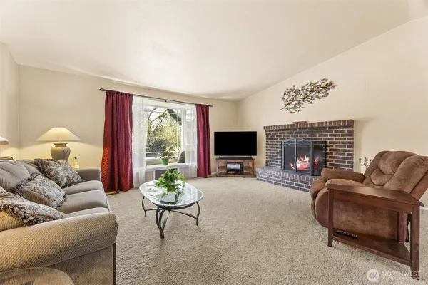 $590,000 | 20813 66th Avenue East, Spanaway, WA 98387