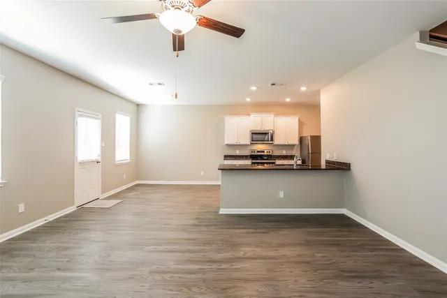 $1,690 | 26119 Hals Drive, Magnolia, TX 77355