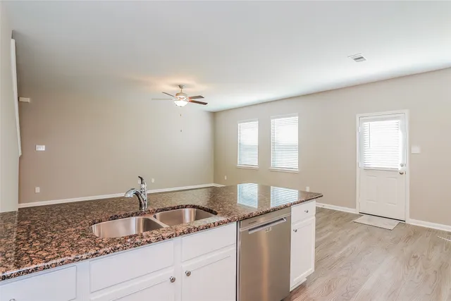 $1,690 | 26119 Hals Drive, Magnolia, TX 77355