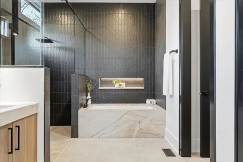 $4,385,000 | 1309 Southside Circle, Nashville, TN 37212