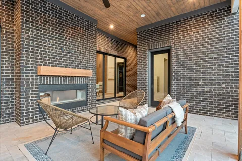 a view of a backyard of the house