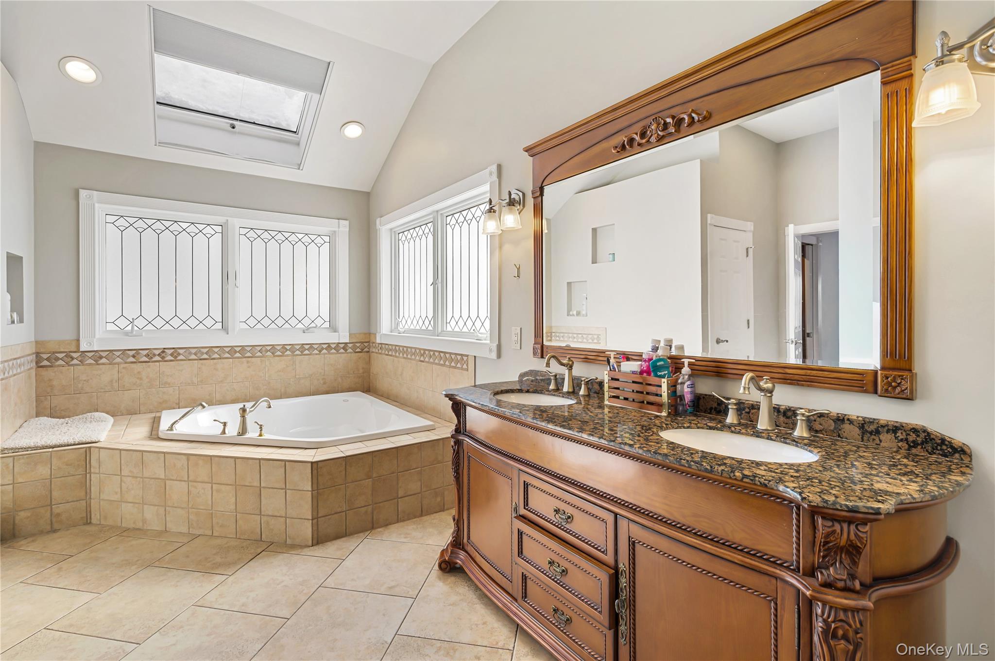 12 Leeside Road Carmel, NY 10512 - Photo 16 of 35 Master Bathroom