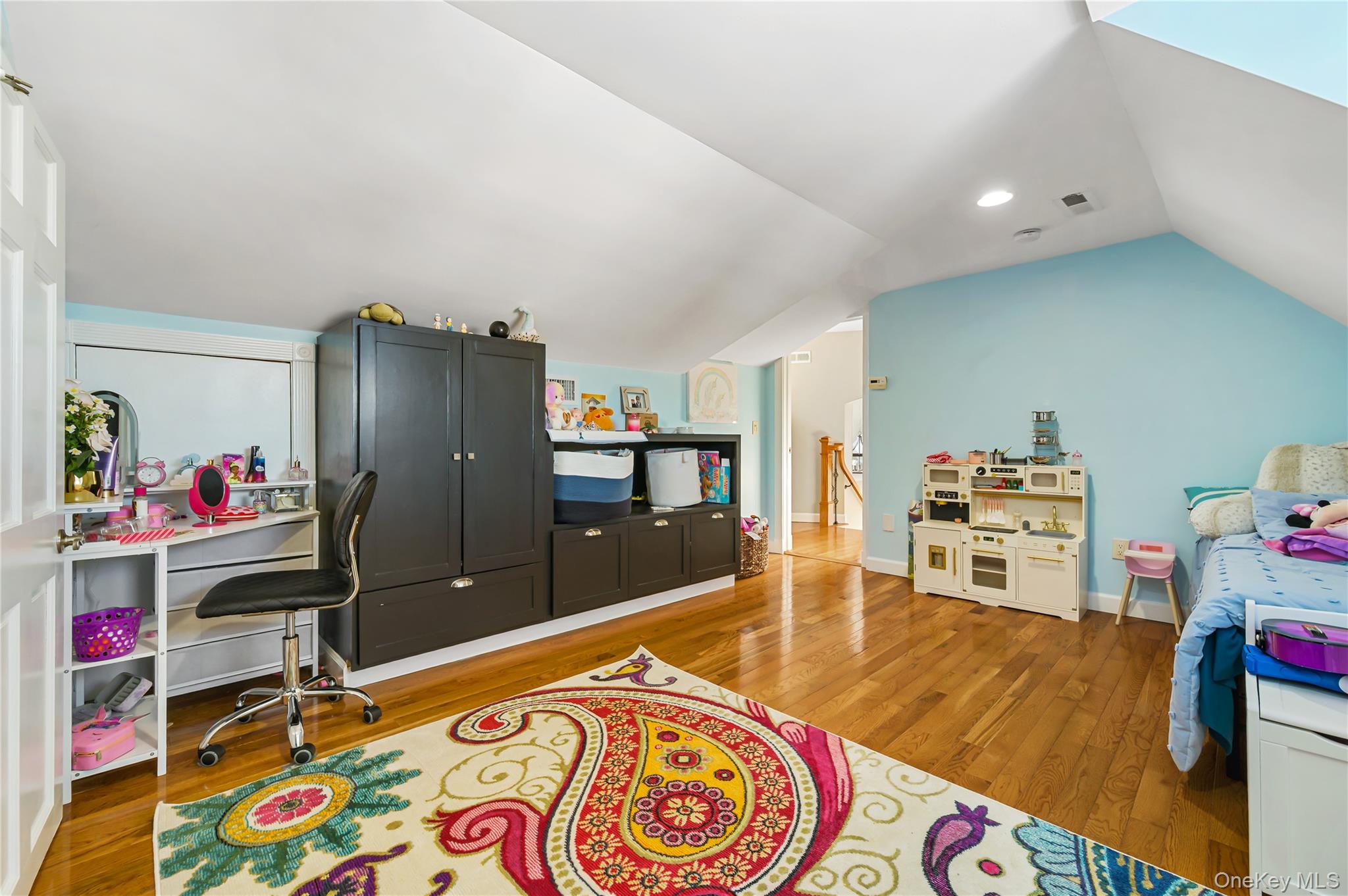 12 Leeside Road Carmel, NY 10512 - Photo 25 of 35 3rd bedroom