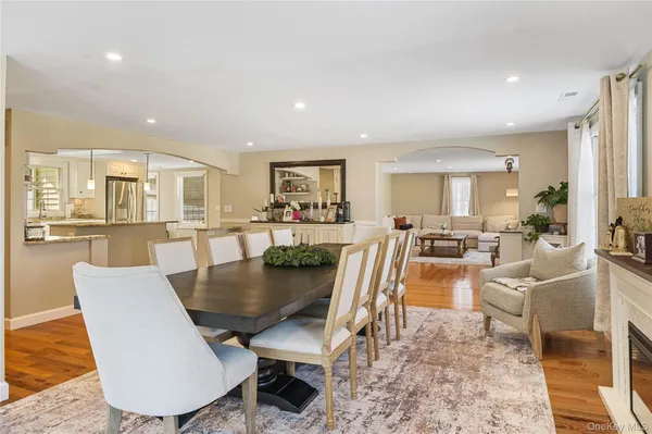 $775,000 | 12 Leeside Road, Carmel, NY 10512