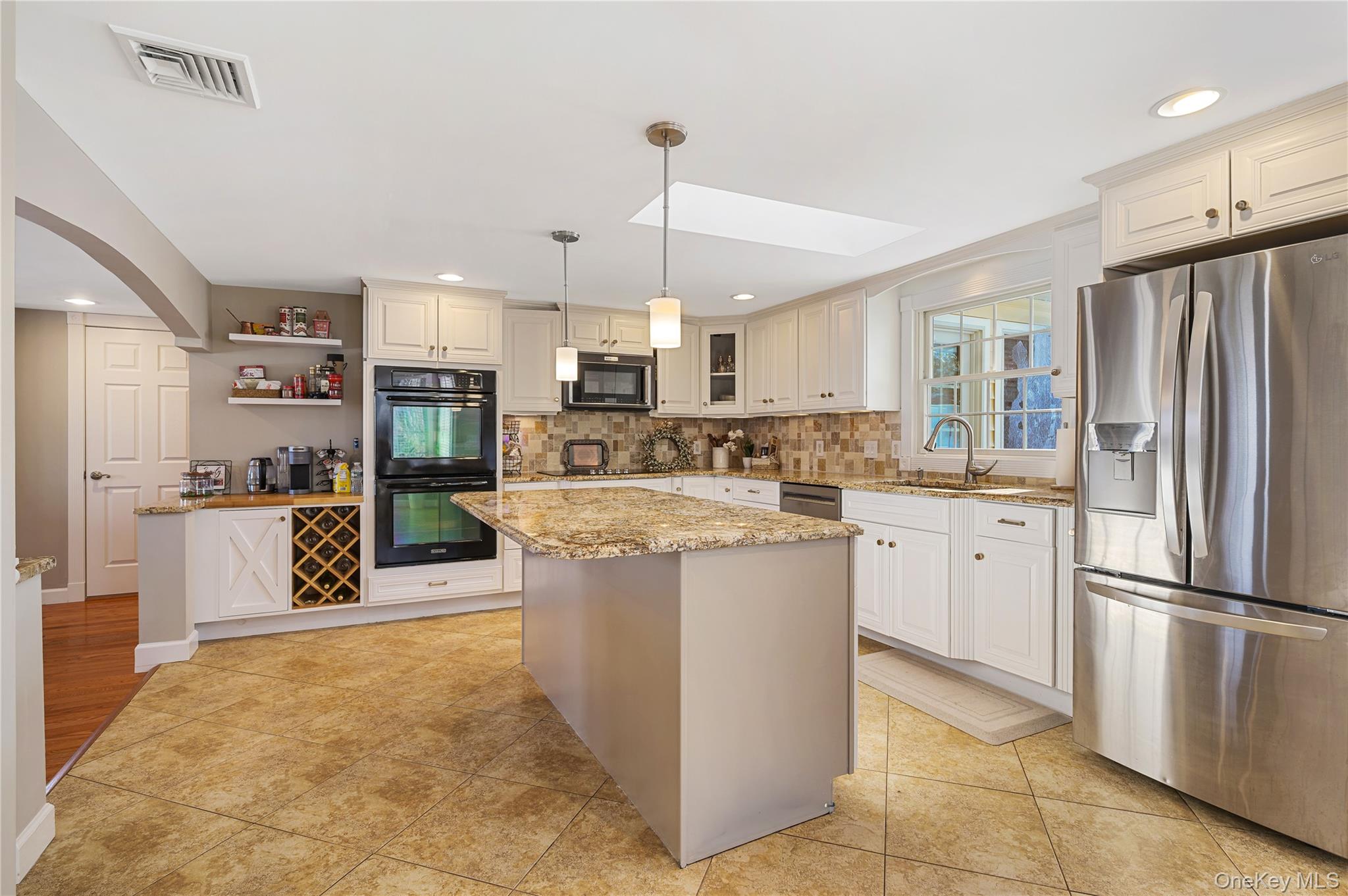 12 Leeside Road Carmel, NY 10512 - Photo 9 of 35