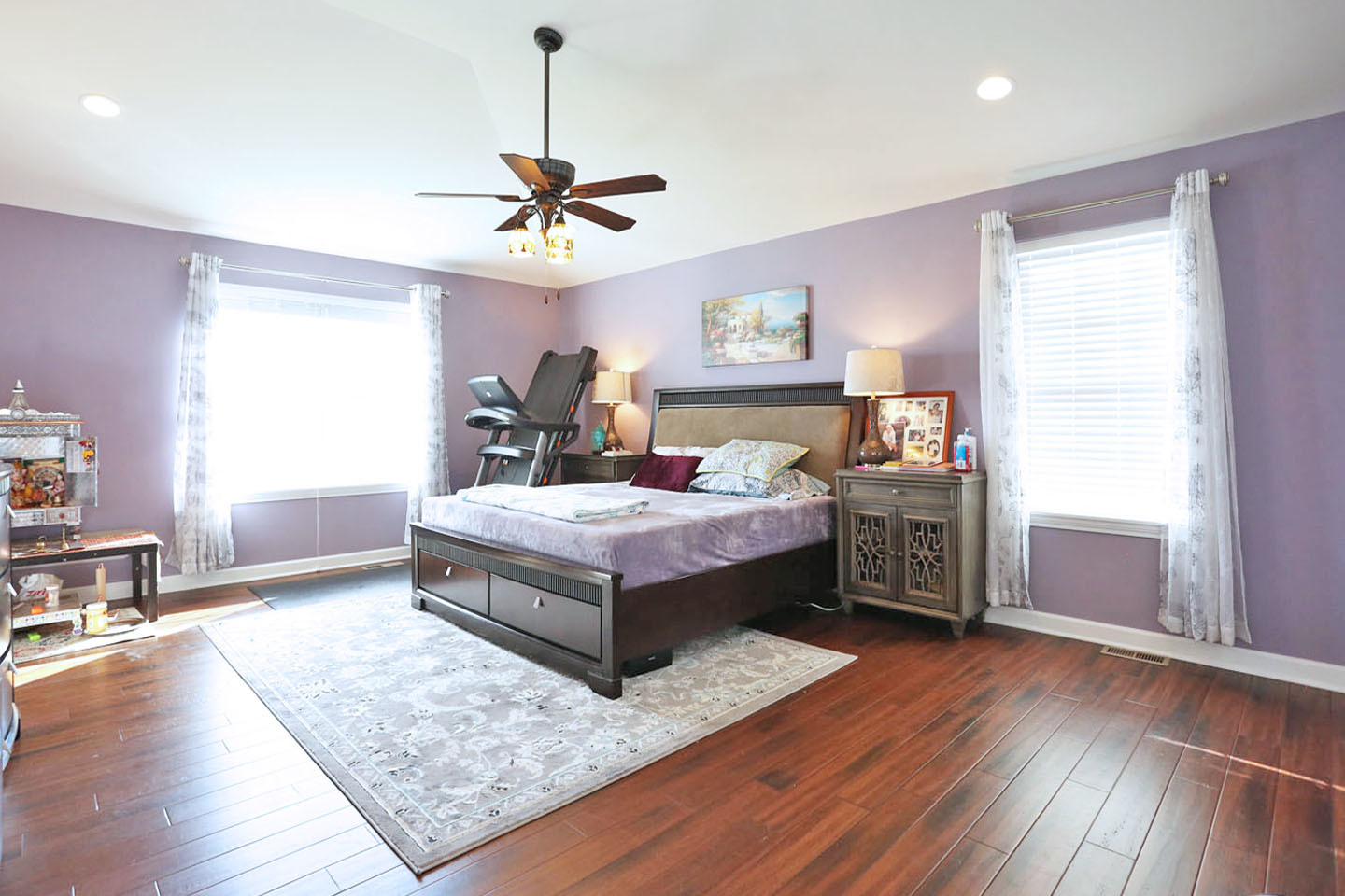 3441 Harold Circle Hoffman Estates, IL 60192 - Photo 22 of 34 a bedroom with a bed wooden floor and window