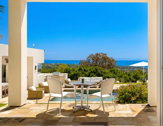 a view of a outdoor space with seating area