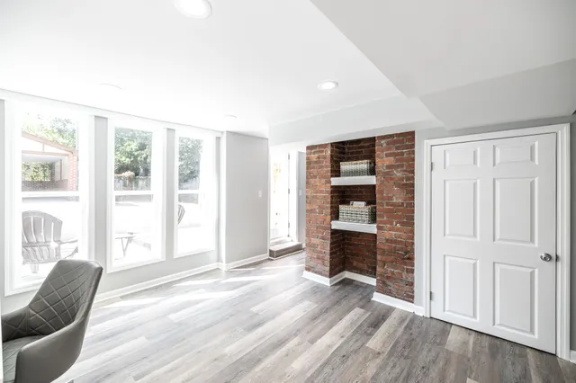 $499,900 | 311 North Walnut Street, Springfield, TN 37172