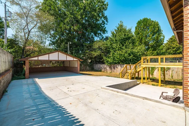 $499,900 | 311 North Walnut Street, Springfield, TN 37172