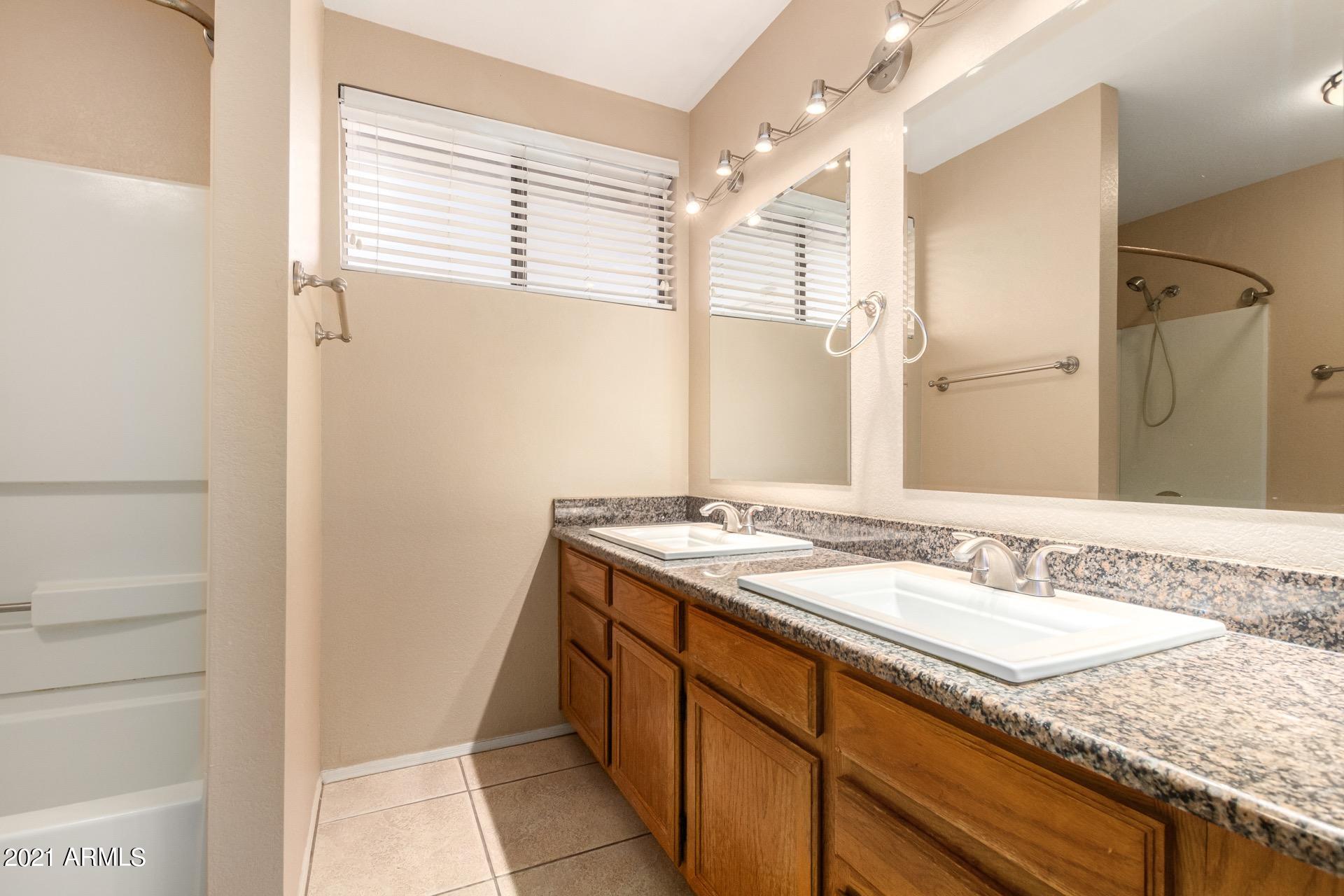 2758 East Rockledge Road Phoenix, AZ 85048 - Photo 26 of 44 2758 E Rockledge Road