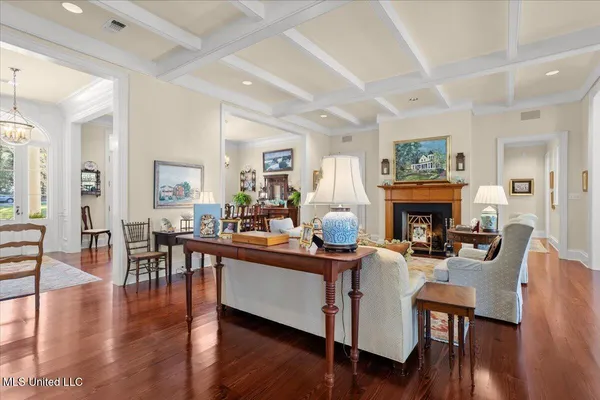 $985,000 | 4164 Magnolia Pisgah Road, Summit, MS 39666